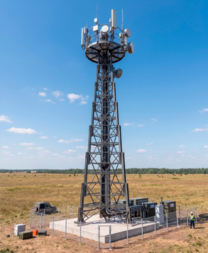 Mobile communication mast
